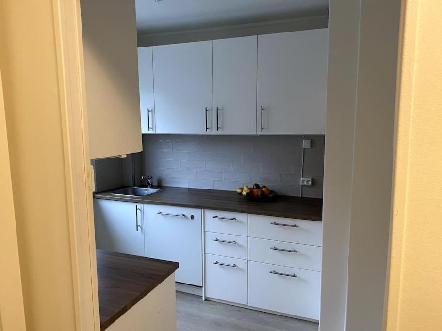 Lovely 2 Bedroom Apartmen With Free Parking Bergen Exteriér fotografie