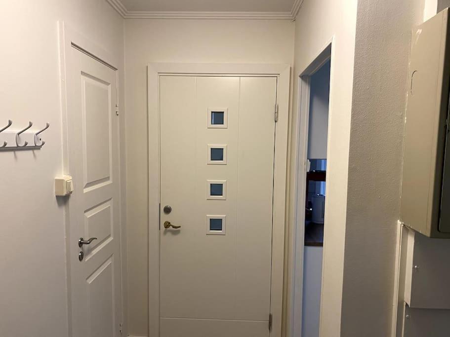 Lovely 2 Bedroom Apartmen With Free Parking Bergen Exteriér fotografie