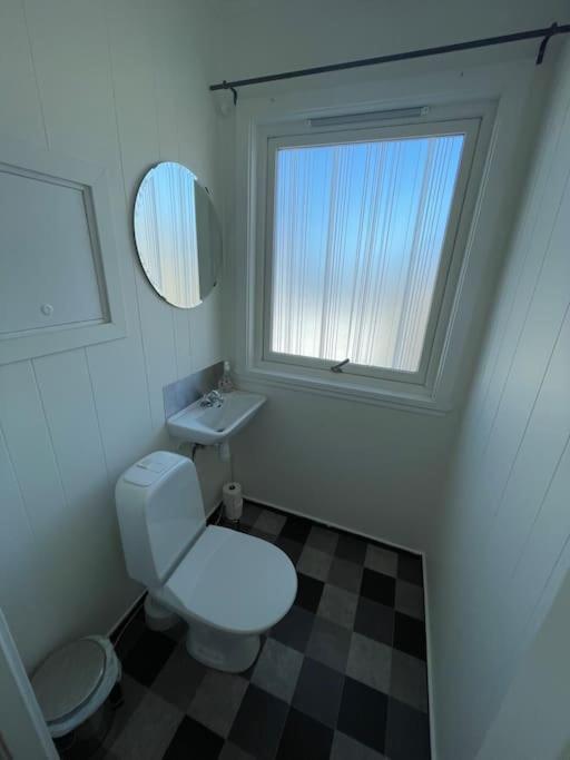 Lovely 2 Bedroom Apartmen With Free Parking Bergen Exteriér fotografie